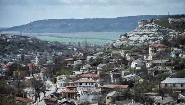 Украина официально вводит блокаду Крыма